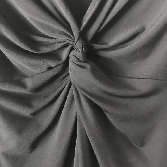 London Times Front Twist Deep V-Neck Black Midi Dress - Picture 3 of 7